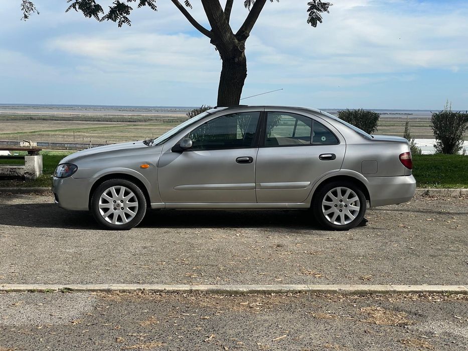 Nissan almera 1.5 dCi Visia  A/C