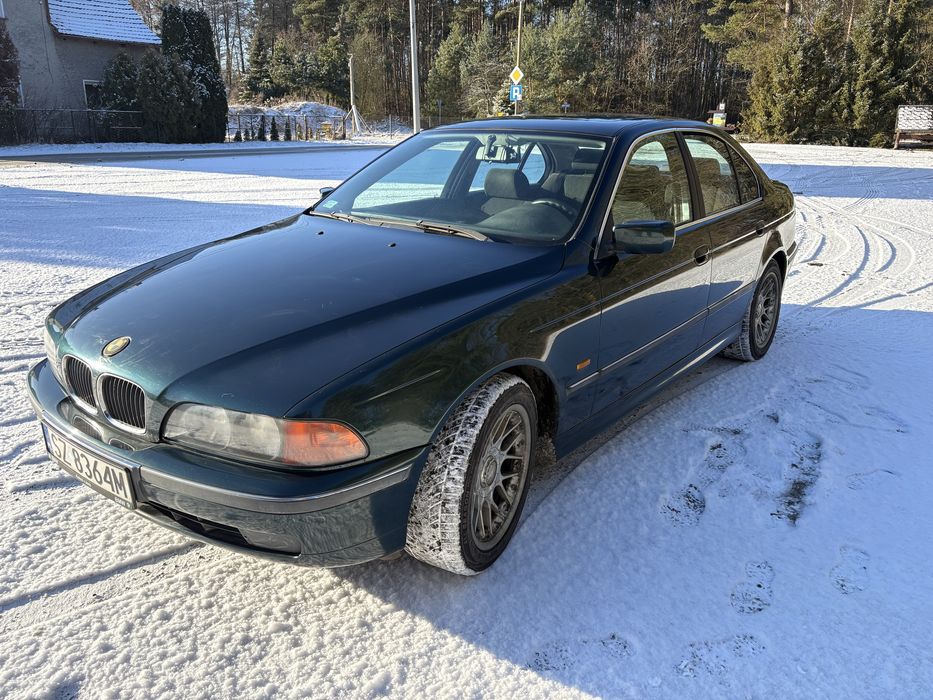 BMW E39 520i zdrowa podłoga suchy silnik