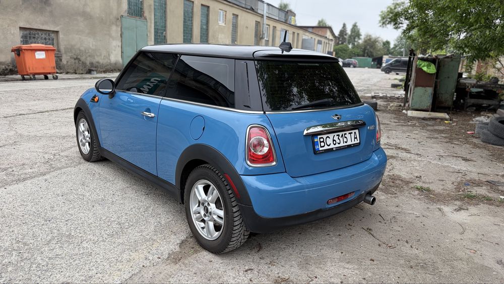 Mini Cooper 2013 Автомат