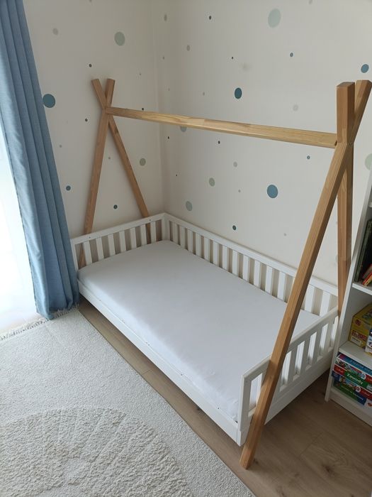 Łóżko dziecięce tipi + materac 160x80 + barierka