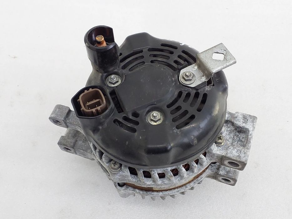 Alternador HONDA Civic VIII Hatchback (FN_, FK_)