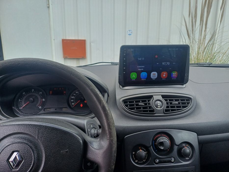 Radio 2 DIN 9" Renault Clio III 4+32GB