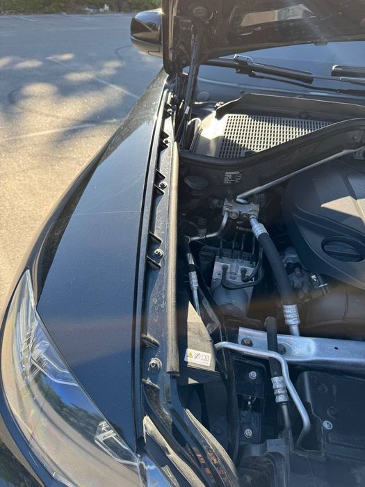 Бмв  Х6    Xdrive  40д  в рідному окрасі, не фарбований  в гарному стані також іходова
