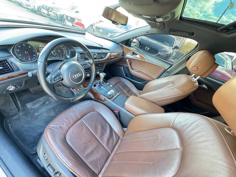 Продам автомобіль Ауді А6С7 2014 року