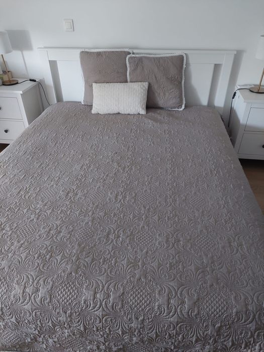 Cama de Casal como nova