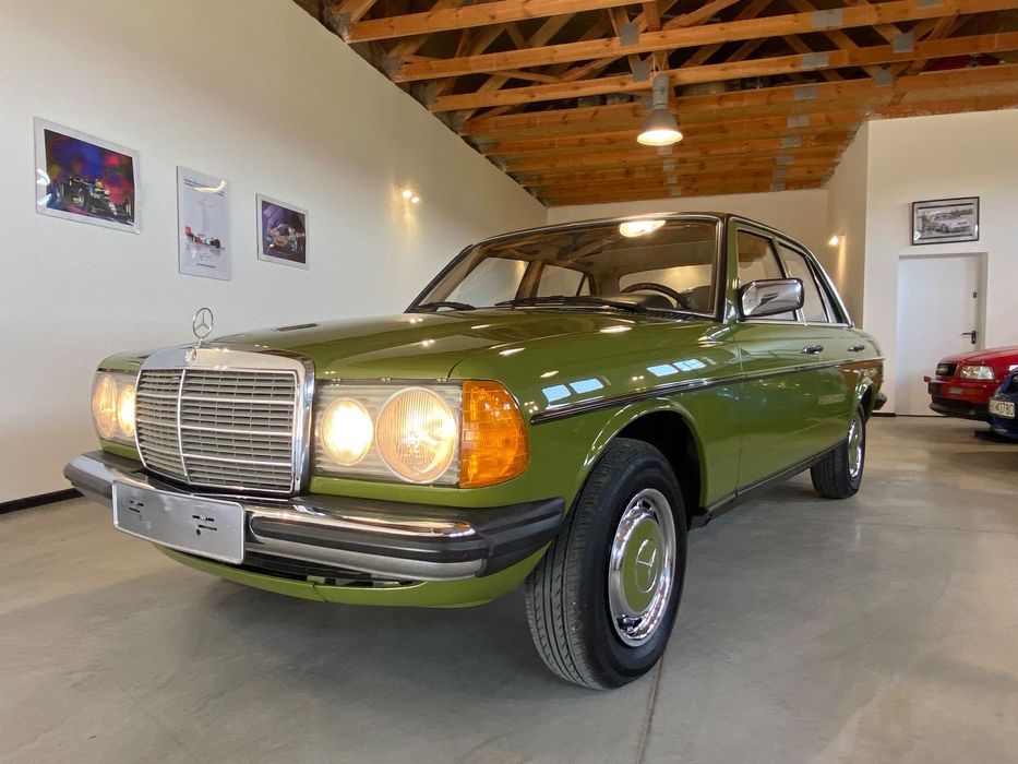 Mercedes-Benz W123