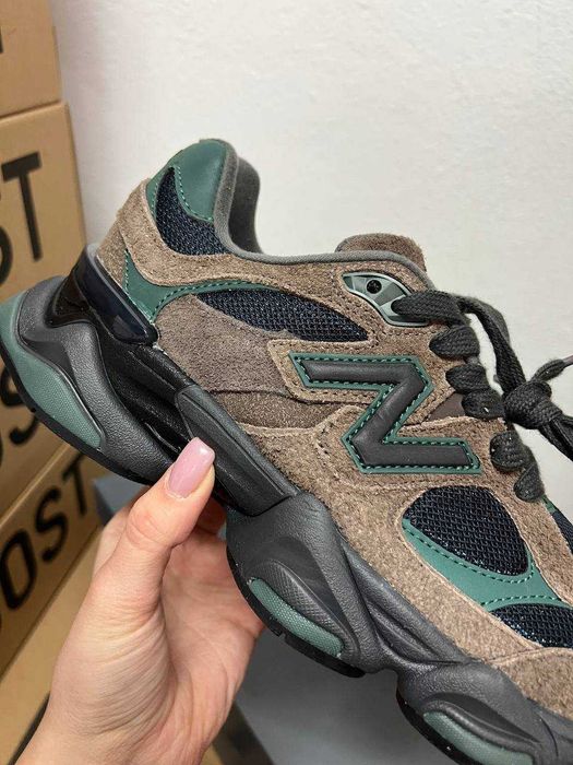 Мужские кроссовки New Balance 9060 "Beef and Broccoli" Размеры 40-45