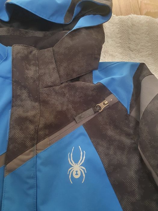 Piękna kurtka narciarska firmy Spyder 14 lat