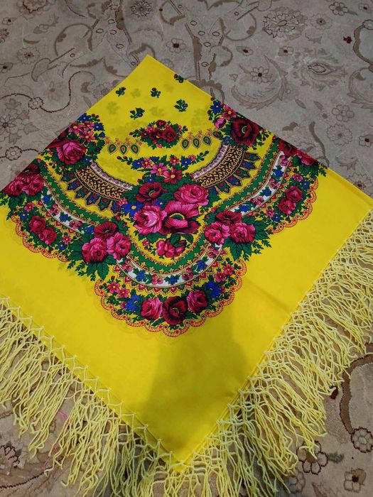 Продам великі українські хустки