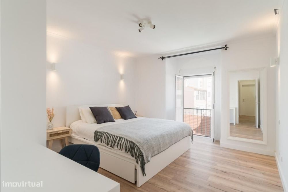 Quarto - localizado em Penha de França Lisbon