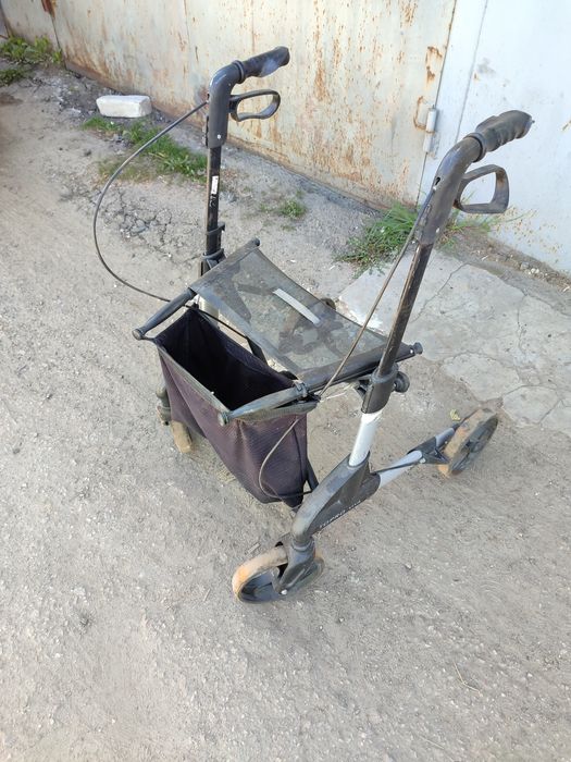 Продам ходунки для взрослых