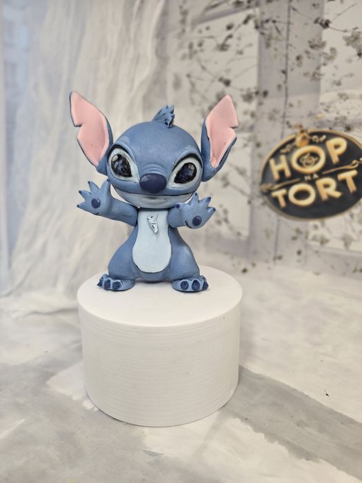 Figurka z masy cukrowej stitch