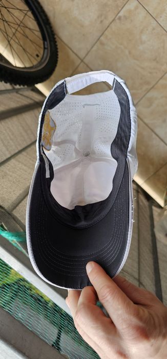 Nike czapka z daszkiem rozmiar 58 używana