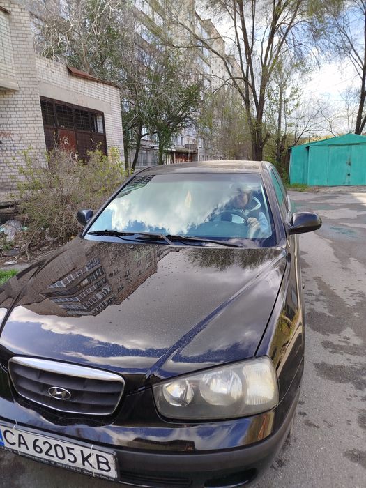Hyundai Elantra 2001