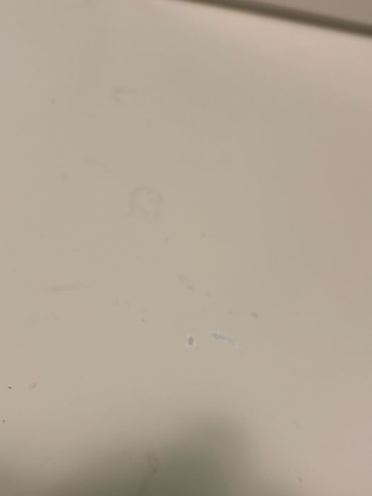 Biurko IKEA MICKE białe (105x50 cm)