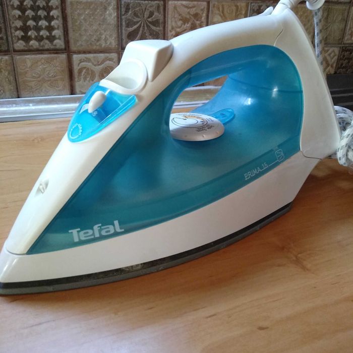 праска Tefal FV2115EO