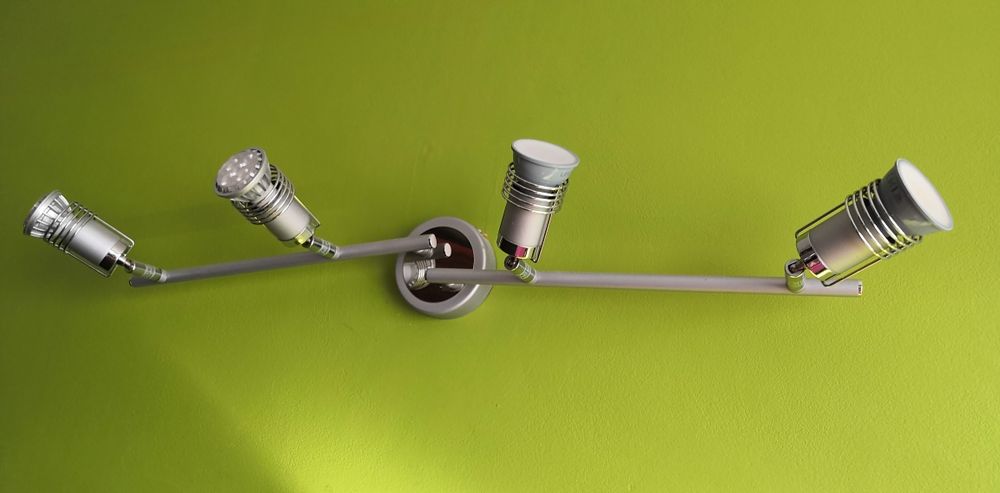 Lampa LED listwowa sufitowa łamana regulowaną 4x led GU10