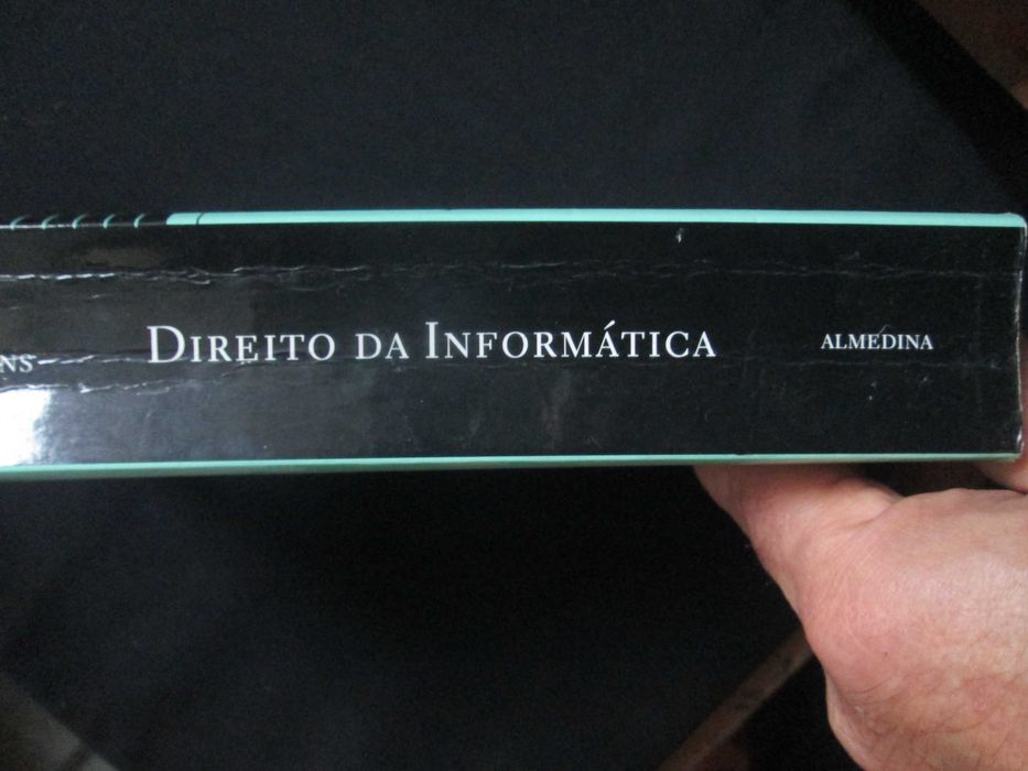 Direito da Informática, de Garcia Marques, Lourenço Martins