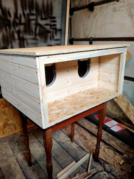 Будиночок для котів, собак / домик для котов и собак