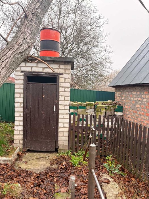 Продаж будинку в місті.Готові розглянути продаж по сертифікату