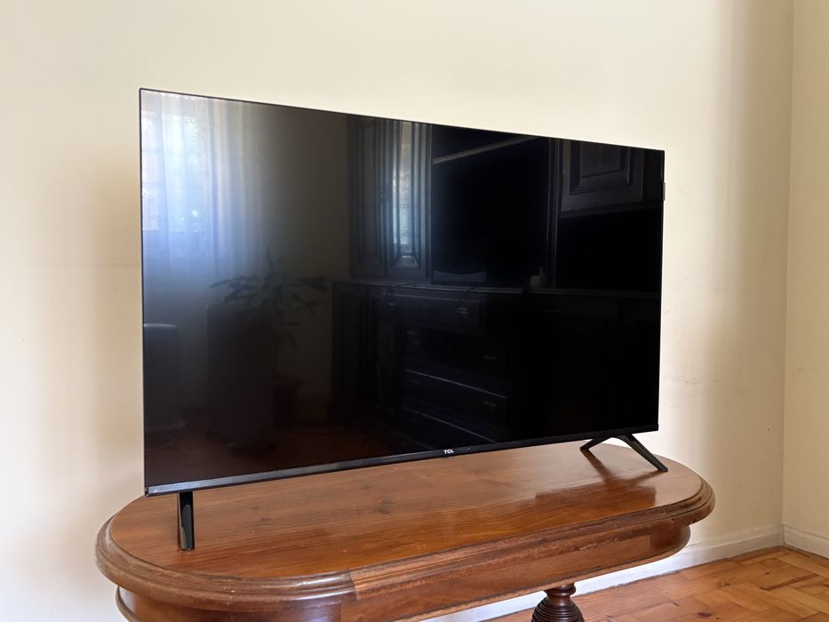 Televisão TCL 40" 40S5K QLED