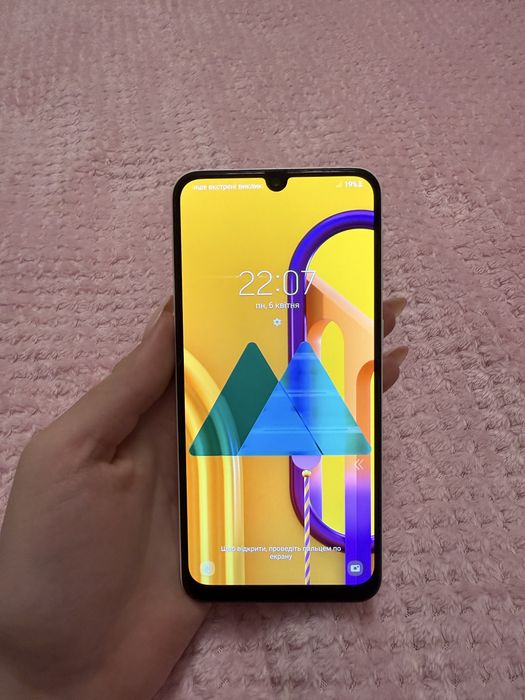 Samsung Galaxy M30s білий 4/64ГБ, акумулятор 6000 мА·год