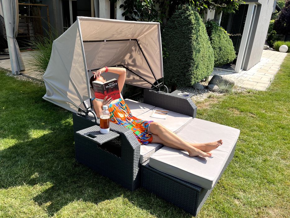 Leżanka CAPRI sofa pufa technorattan brąz lub szary dwuosobowy leżak
