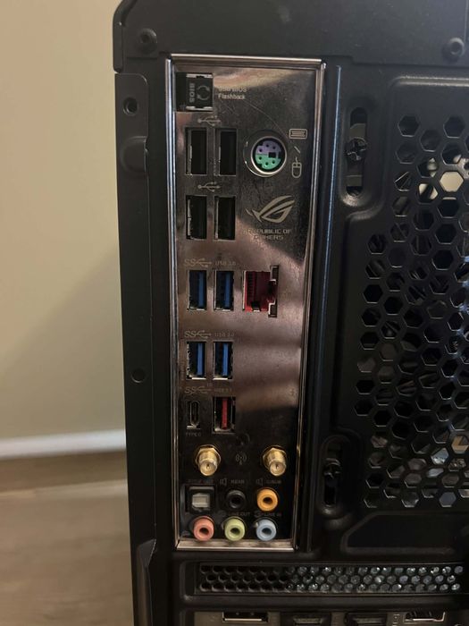 Komputer stacjonarny