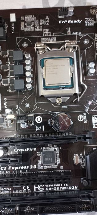 Gigabite Q87M-D2H s1150 + I3-4150 + 8Gb DDR3