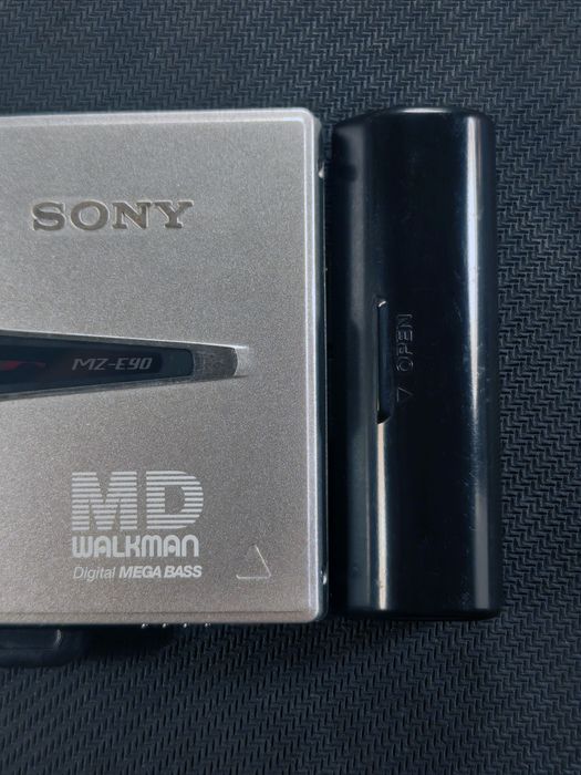 Sony MD Walkman MZ-E90 - leitor de MiniDisc - raro Nº Série 100001