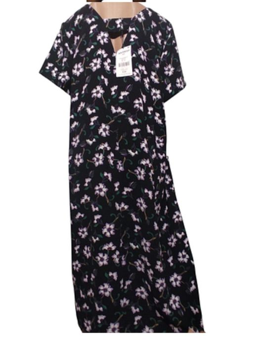 Платье  большого размера.