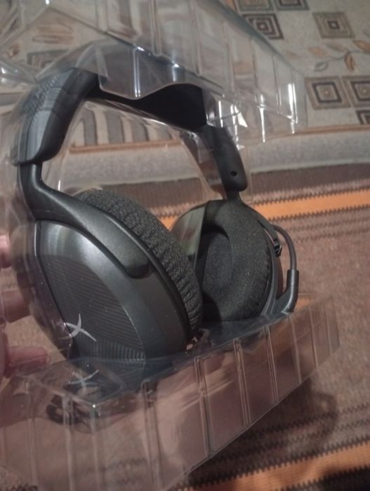 Продам навушники HyperX Cloud Stinger 2 Core - стан нові 

Продам
