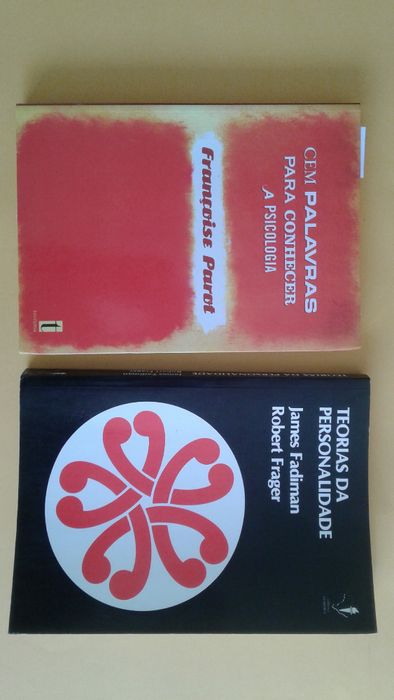 Diversos livros na área da PSICOLOGIA