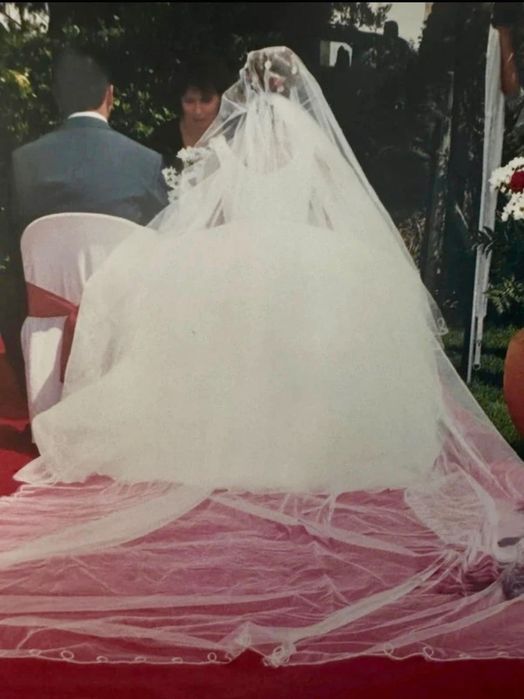 Vestido de noiva princesa+ véu catedral em tule cristal brilhante