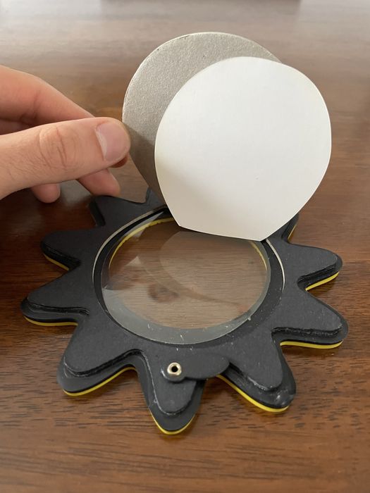 Pair of Magnetic Frames64751677535873126