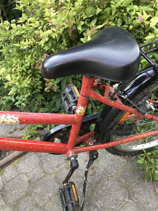 Rower damski stalowy czerwony retro