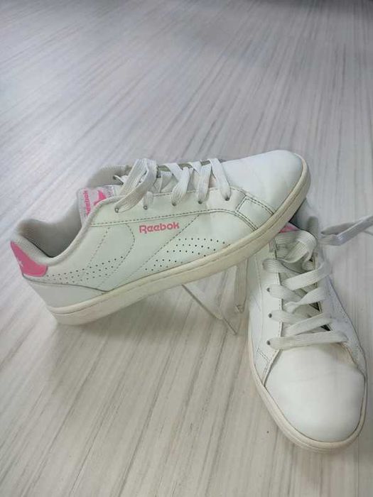 buty sneakersy damskie rozm. 38 firmy Reebok