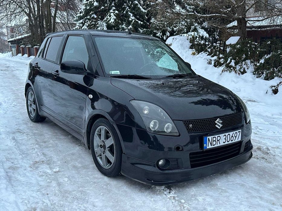 Suzuki Swift IV 1.5 SPORT, 1,5 102 KM Navi, Alufelgi, Keyless go!