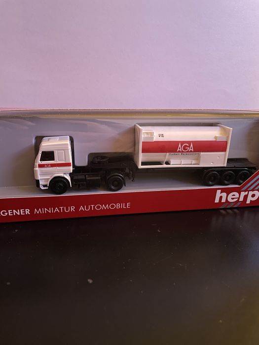 Miniatura Scania da herpa escala H0