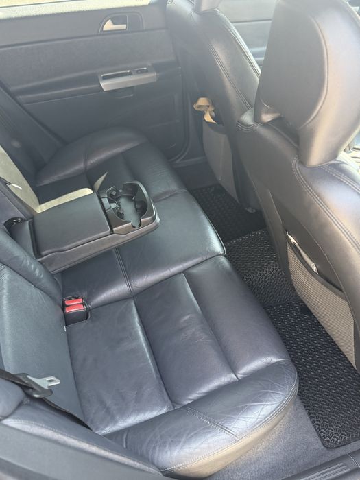 Продам Volvo v50 2.4 D5