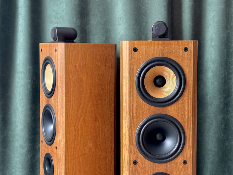 Bowers & Wilkins 804 Matrix B&W