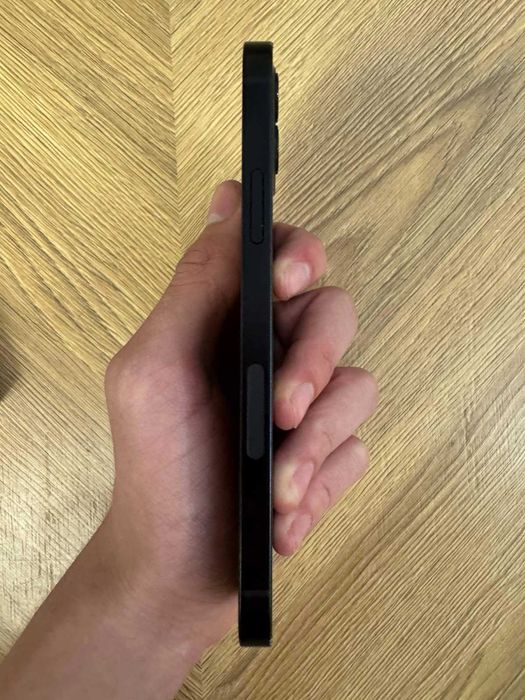 Iphone 12 телефон