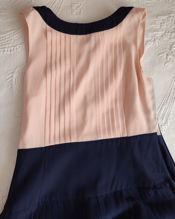 Vestido plissado comprido