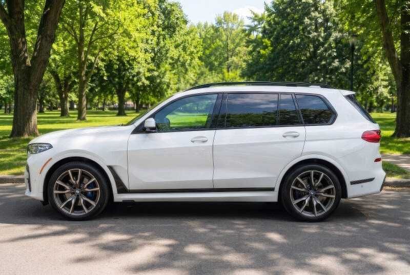 2020 BMW X7 M50i