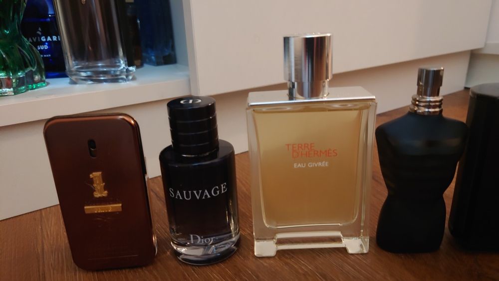 Perfumes para venda