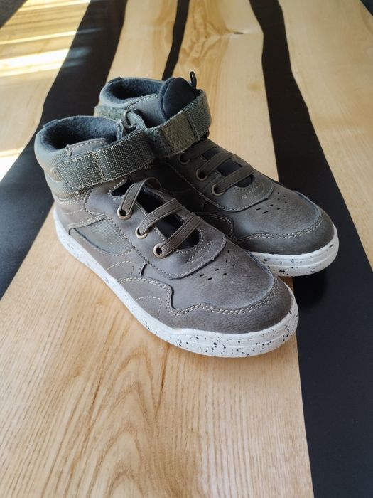 Buty sportowe dla chłopca