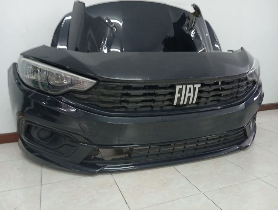 FIAT TIPO Combi 2022 Frente Completa
