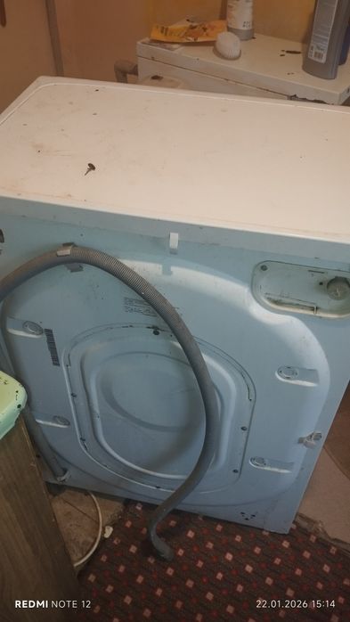 Пральна машина Indesit