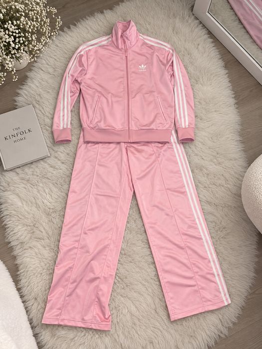 Костюм и Платье adidas