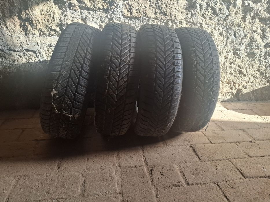 opony zimowe dębica 185/65 R15 88 T 4 sztuki
